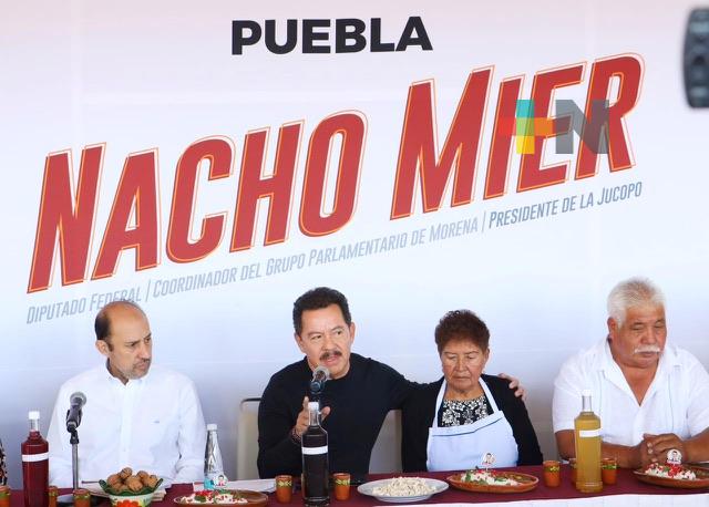 Críticas a libros de texto gratuitos, estrategia política de la oposición: Ignacio Mier