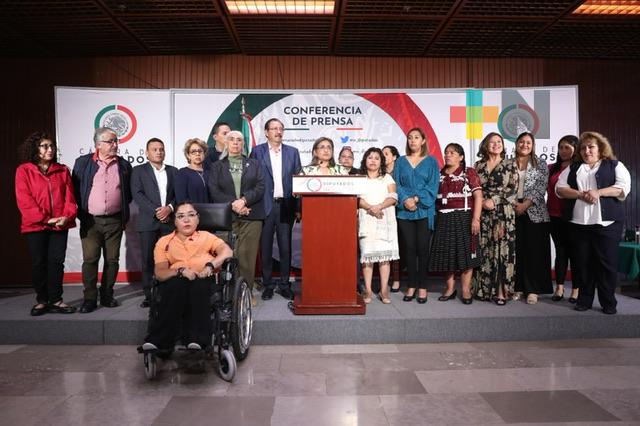 Defienden diputadas y diputados de Morena y PT distribución de nuevos libros de texto gratuitos