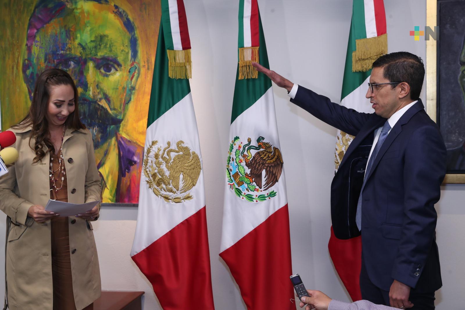 Presidenta de Mesa Directiva tomó protesta al diputado Miguel Humberto Rodarte, quien sustituye a Santiago Creel