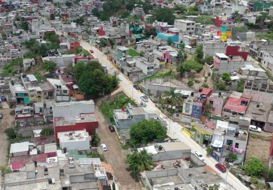 Seguimos cumpliéndole al pueblo de Veracruz, entregando más obras: Gobernador