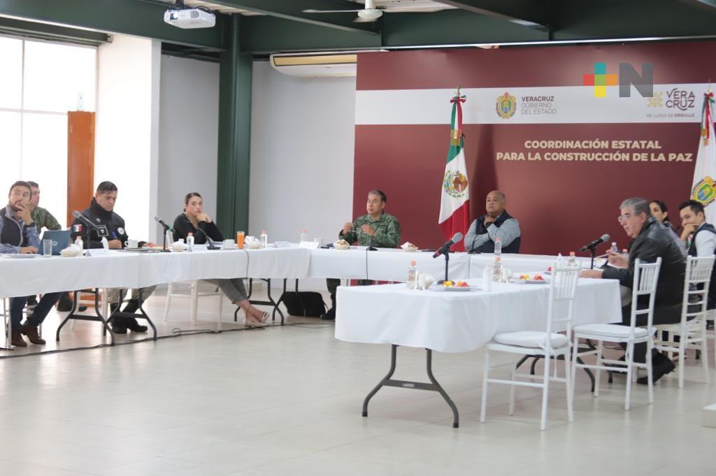 En representación del gobernador Cuitláhuac García, preside Eric Cisneros la Mesa de Coesconpaz