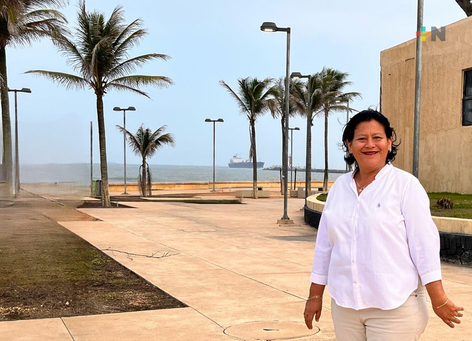 Llegada de locomotoras a Coatza confirma que avanza el proyecto del Tren Interoceánico: Diputada