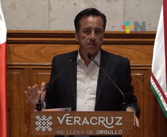 La libertad de expresión también alcanza a servidores públicos: Gobernador