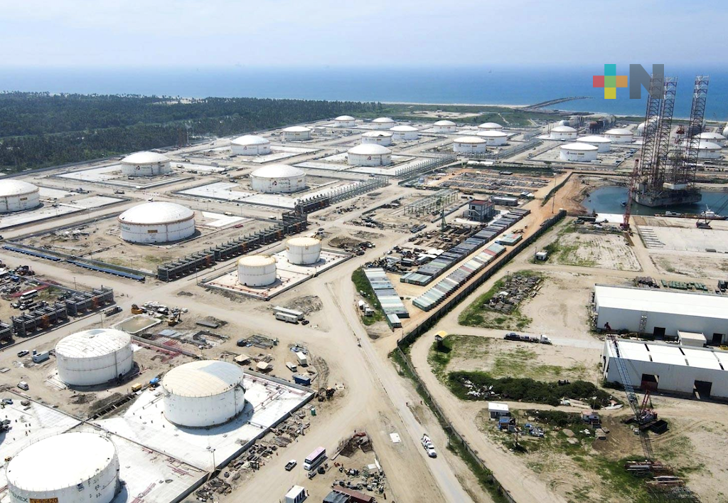 Refinería Olmeca Dos Bocas construida en tiempo récord por trabajadores mexicanos: Rocío Nahle