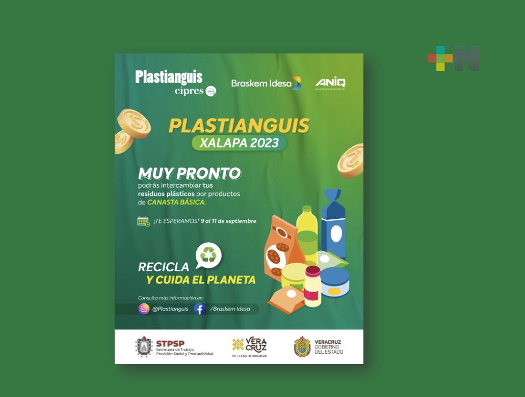 Cambia plásticos por productos de la canasta básica en «Plastianguis Xalapa»