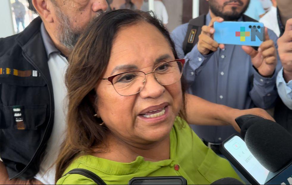 Ayuntamiento de Minatitlán mantiene en funcionamiento normal sus actividades: Carmen Medel