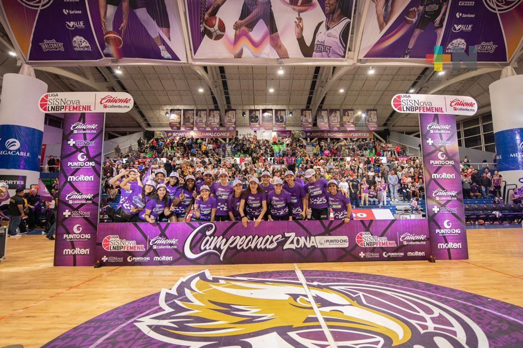 Adiós Xalapa, Fuerza Regia Femenil se proclama campeón en el Nido del Halcón