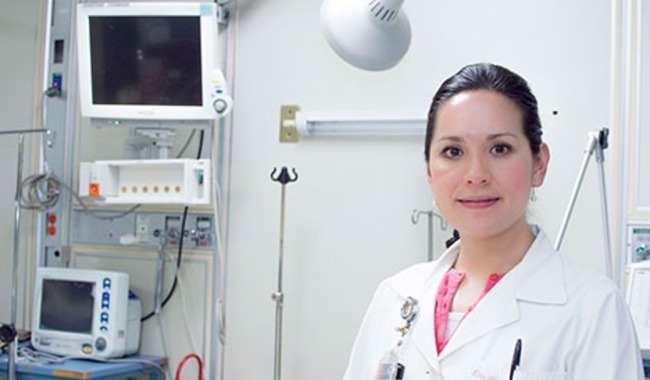 INPer, único en AL con unidad para tratamiento de personas embarazadas con enfermedad renal