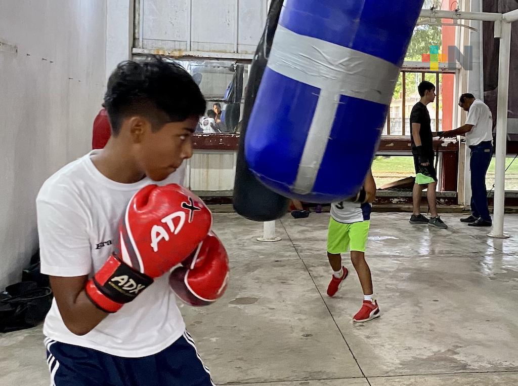 Boxeadores de Coatza competiran en Torneo Nacional a realizarse en Minatitlán