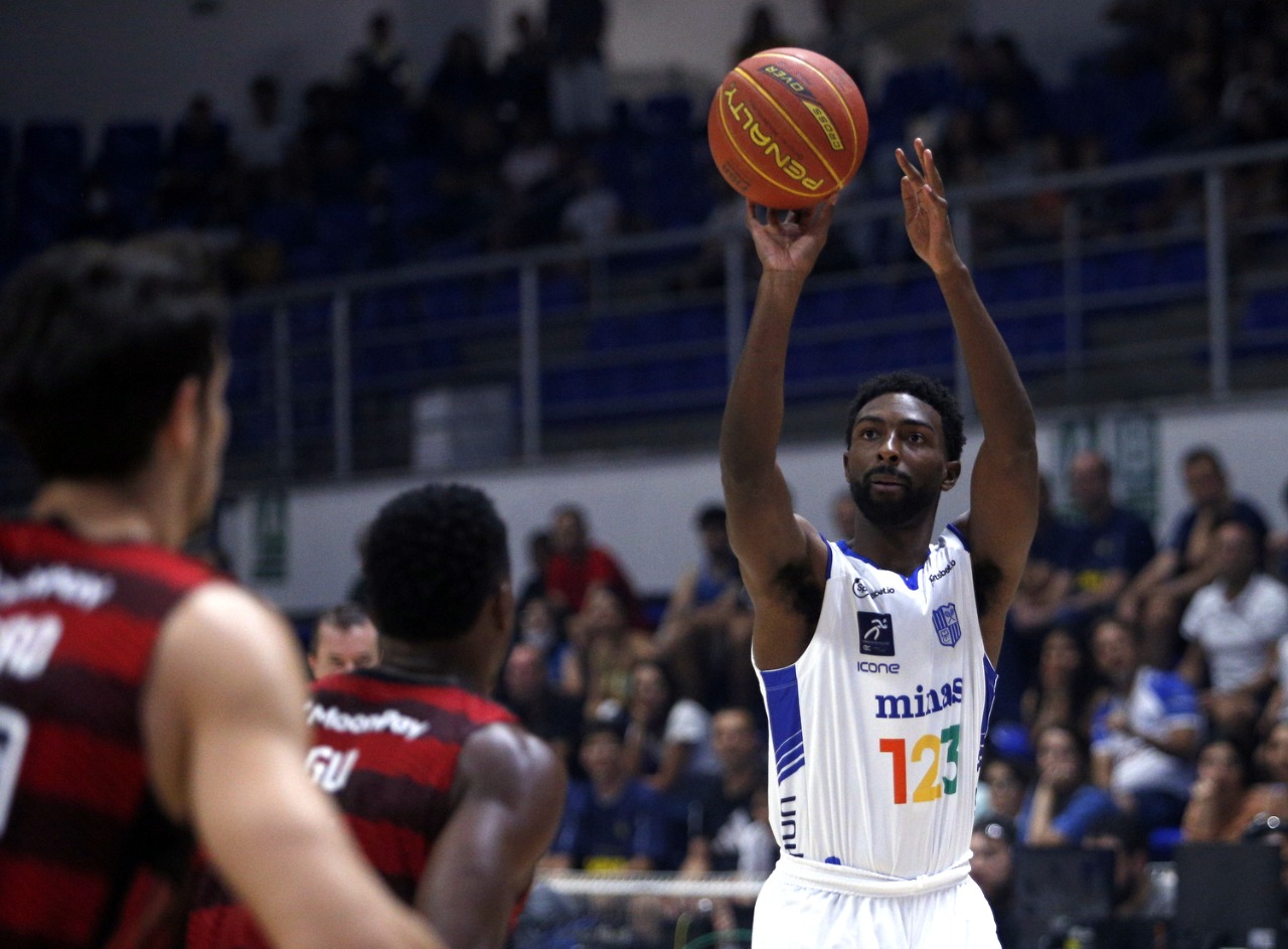 Halcones Rojos anuncia refuerzo con experiencia en Europa y Brasil