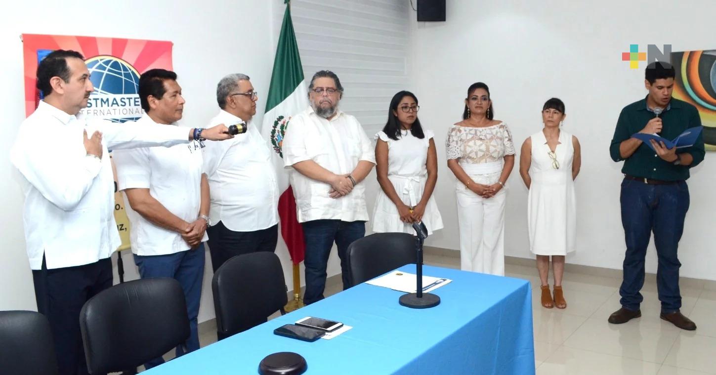 Carlos Ricardo Montalvo asume presidencia del Club Salvador Díaz Mirón