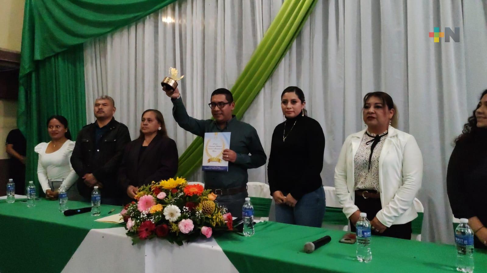 Reconocen al gobierno de Chocamán por apoyo a cafeticultores