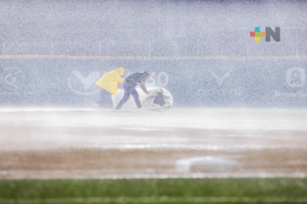 Cancelado por lluvia el tercero de la serie entre Sultanes y El Águila