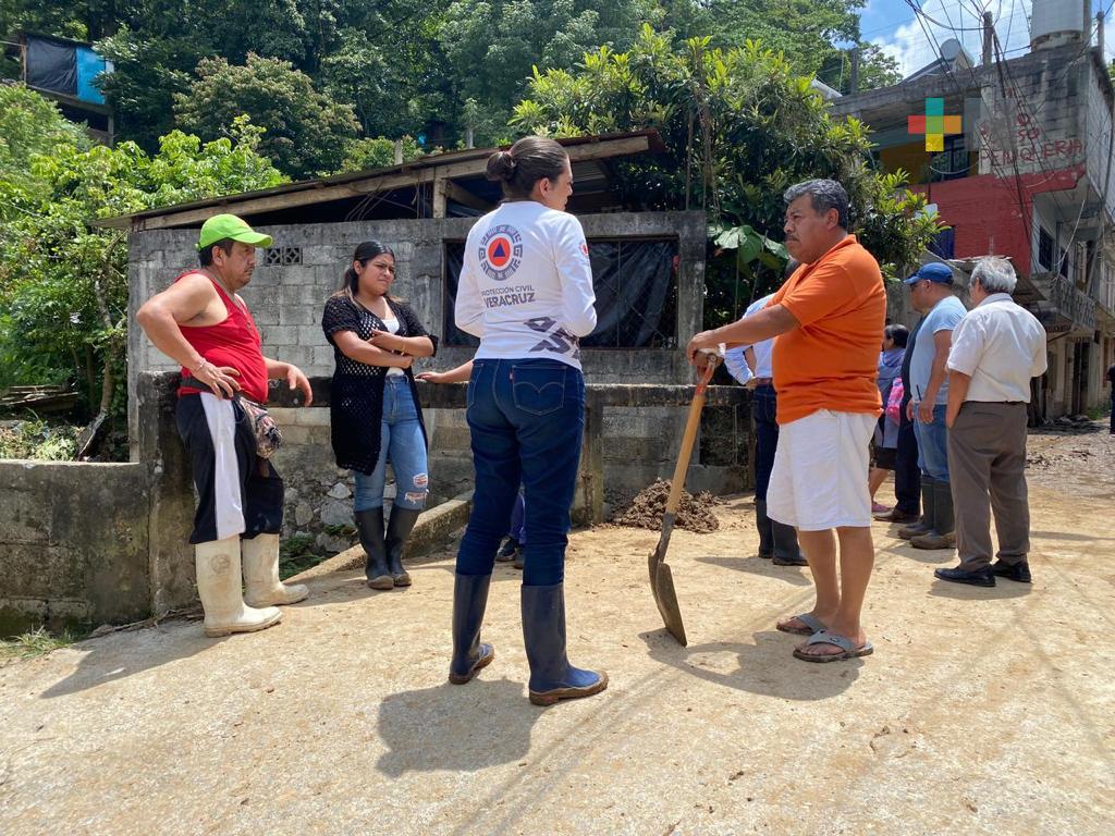 PC Estatal, Sedena, GN, SSP y Fuerza Civil atienden a afectados por lluvias en Zongolica
