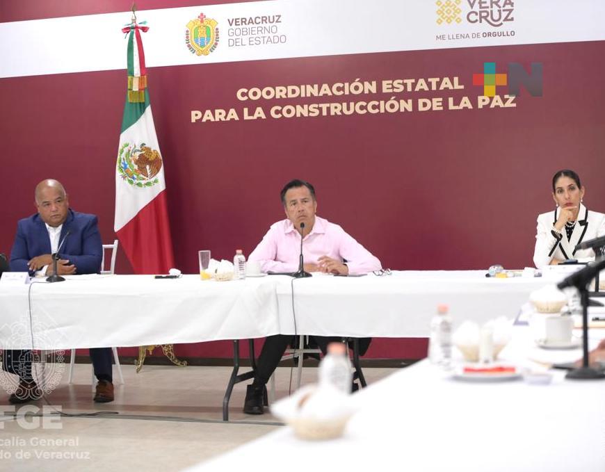 Mesa para la Construcción de la Paz sesiona en Emiliano Zapata