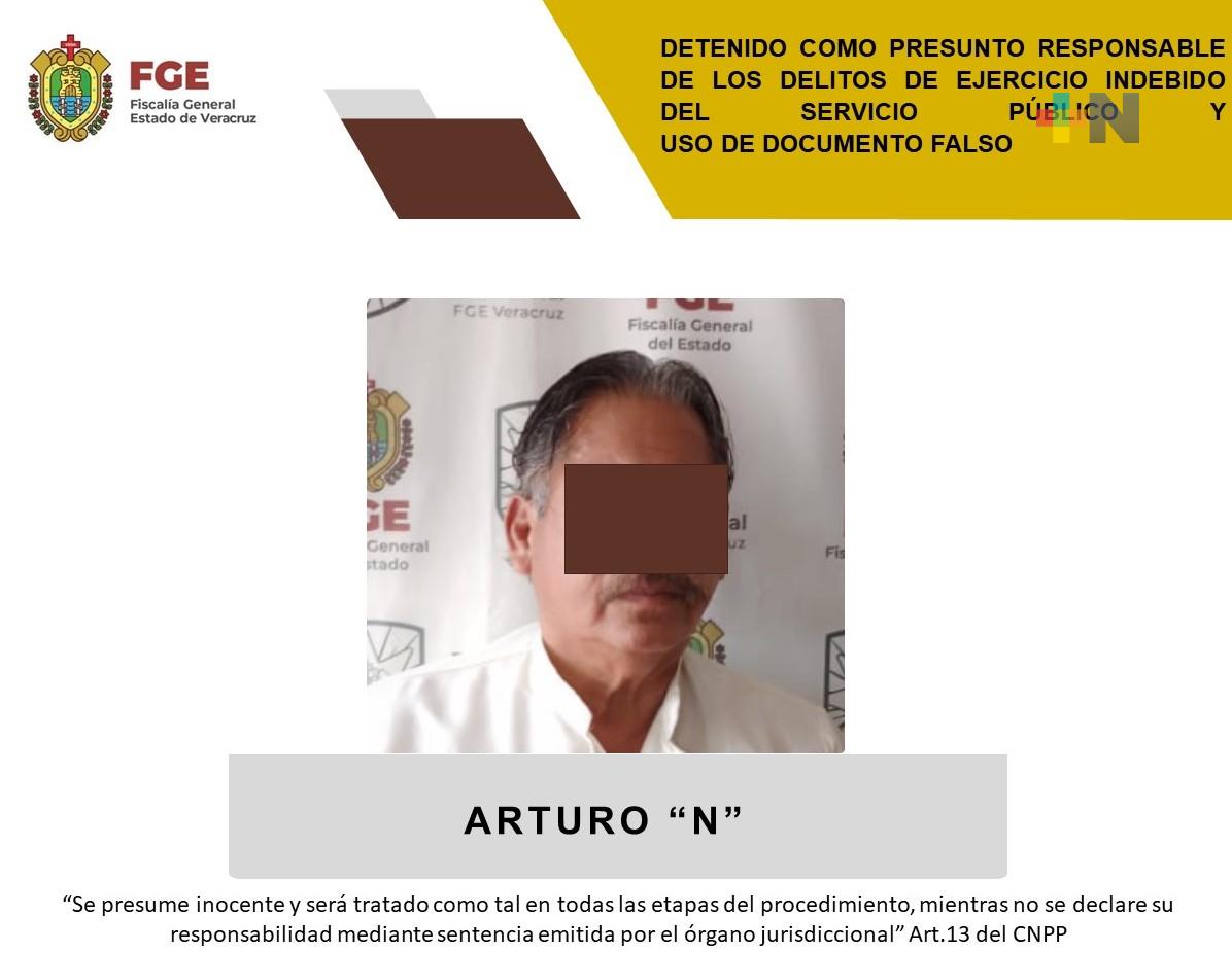 Confirma FGE que fue detenido el exalcalde de Ángel R. Cabada, Arturo «N»