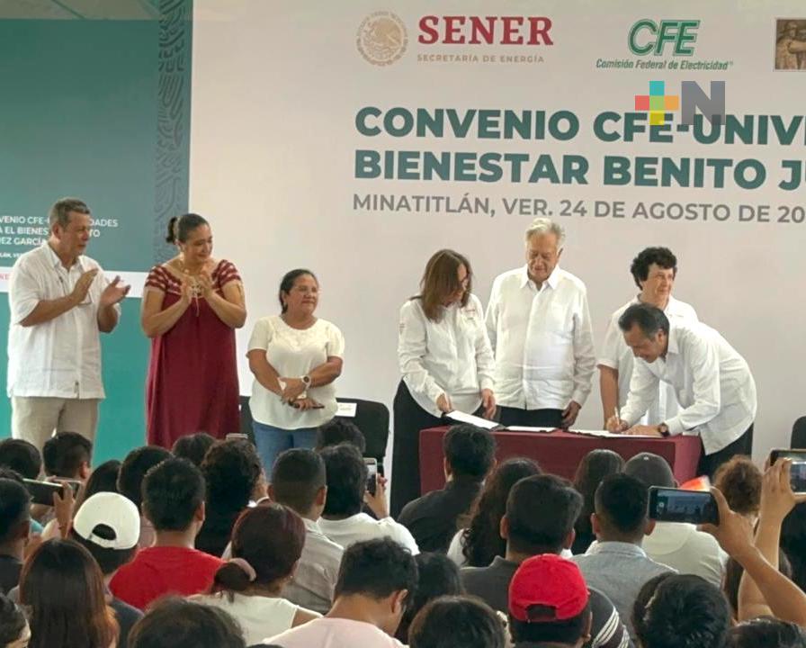 En Minatitlán CFE y Universidades para el Bienestar Benito Juárez firman convenio de colaboración