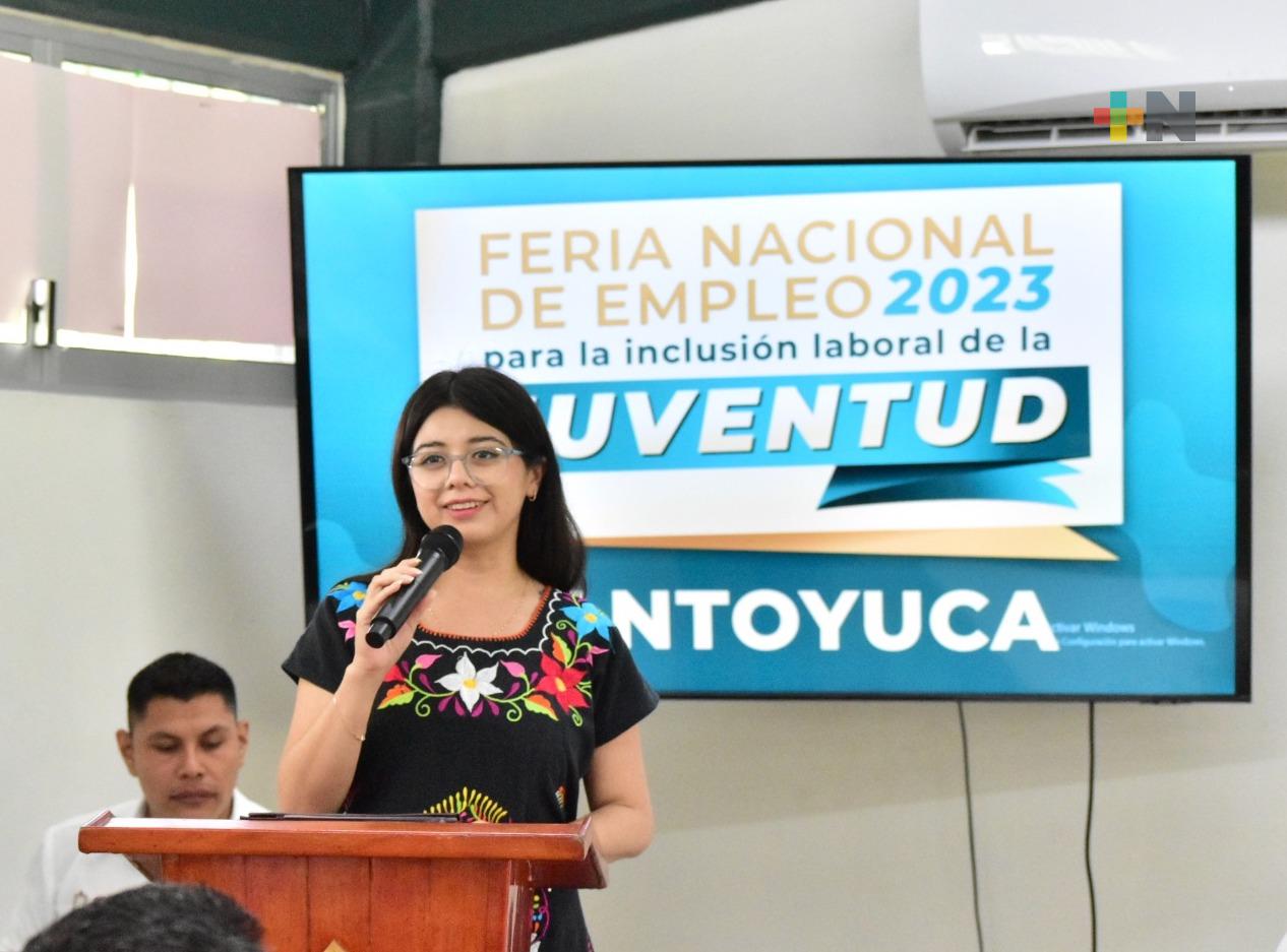 Para la juventud, vinculación laboral segura, digna y con salarios competitivos