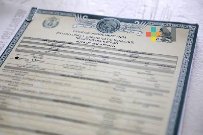 Registro Civil histórico de Veracruz se ha recuperado; tienen acta de hija de Benito Juárez