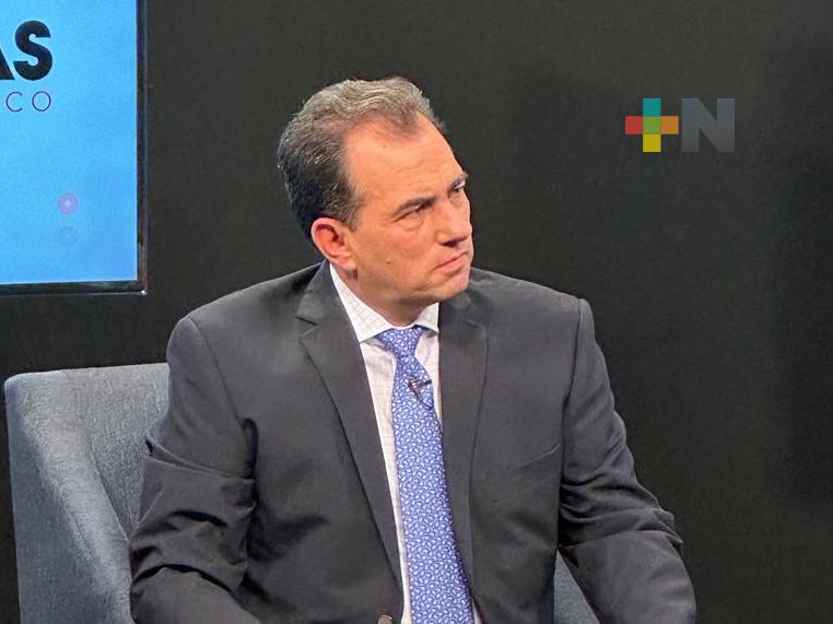 Buscaré la candidatura del Frente Amplio a gubernatura, la encuesta me favorece: Yunes Zorrilla