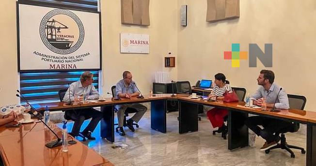 Visita embajador Wilfred Mohr recinto del puerto de Veracruz