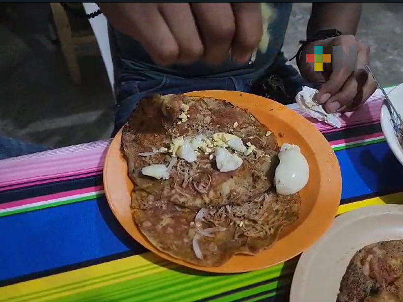 Buscan cocineras para el festival de la garnacha en el municipio de Cuitláhuac