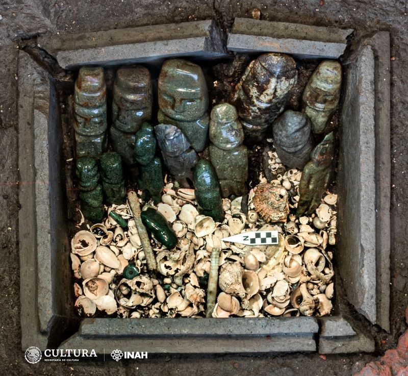 Proyecto Templo Mayor descubre ofrenda de consagración de la época de Moctezuma Ilhuicamina