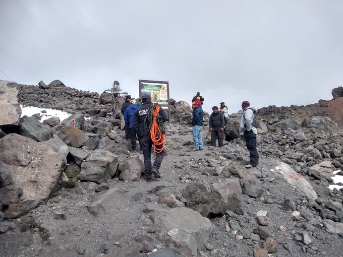 Fallecen cuatro alpinistas en Pico de Orizaba, realizan operativo de rescate