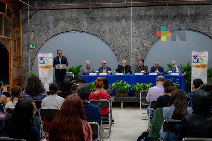 Unidad de Artes UV celebró su 30 aniversario