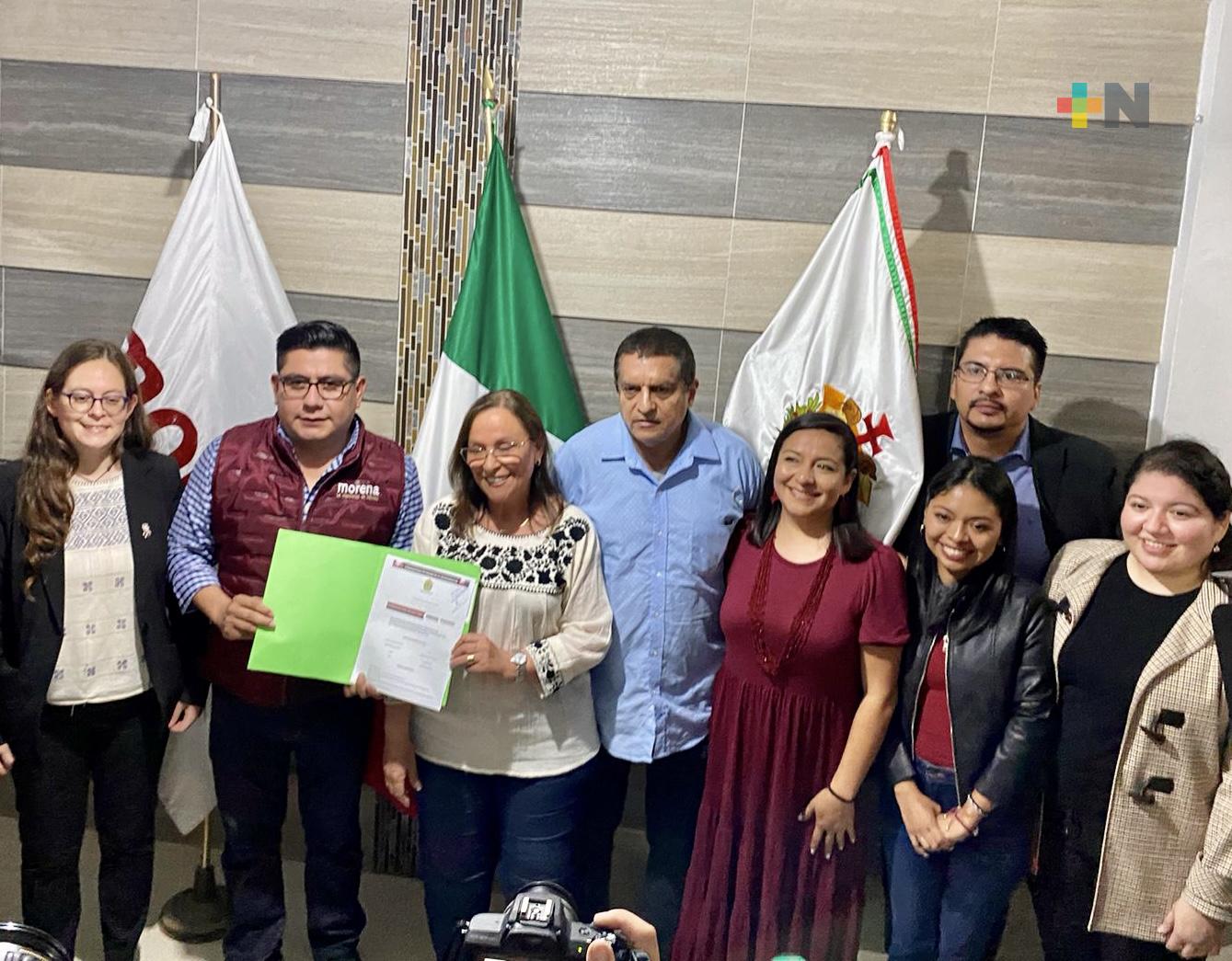 Rocío Nahle se inscribió como aspirante a la Coordinación Estatal de la Cuarta Transformación