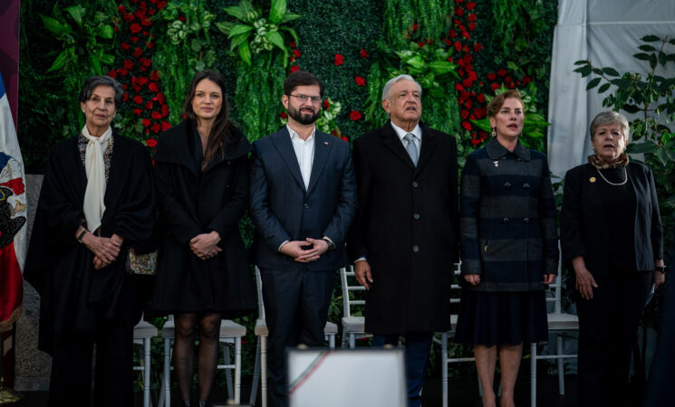 Legado de Allende inspira el proceso de transformación en México, afirma AMLO a 50 años del exilio chileno