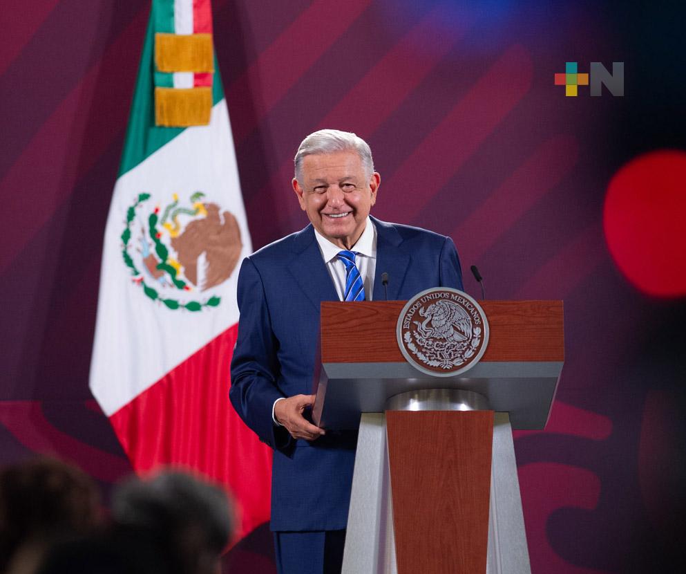 En Veracruz todos los aspirantes a la gubernatura son personas comprometidas: AMLO