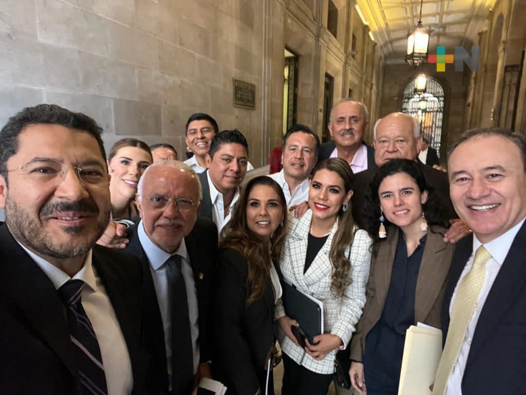 Cuitláhuac García acude a reunión con el presidente, abordan temas de migración y censo de personas desaparecidas