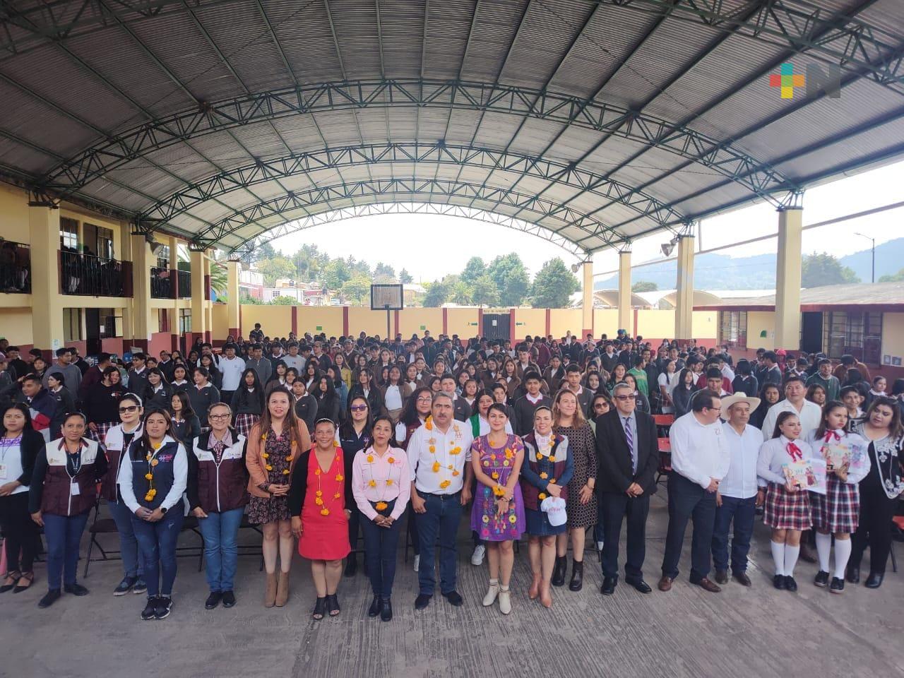 Brigadas itinerantes del Registro Civil otorgan más de 2 mil 500 servicios en Huayacocotla