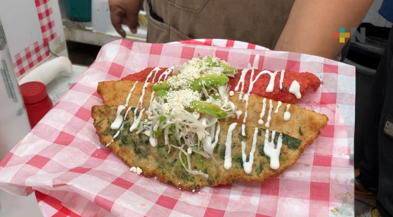 Ofrecen en Coatza antojitos tricolores para festejos patrios
