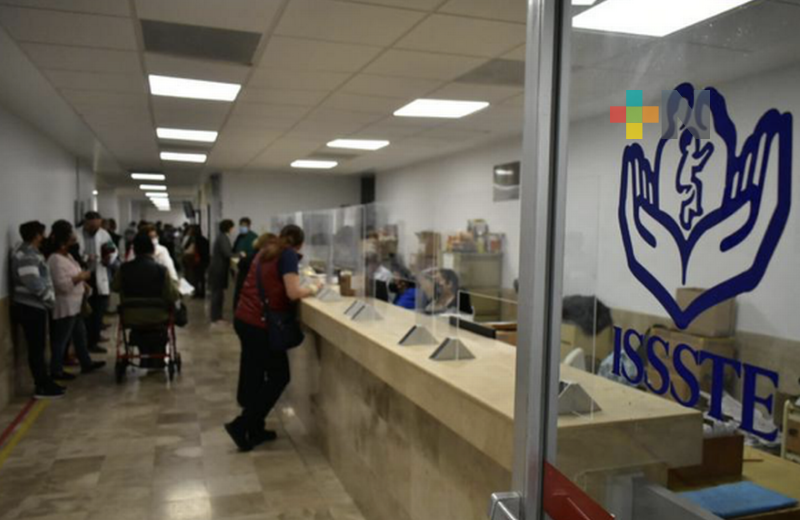 ISSSTE regresará a ser público: AMLO