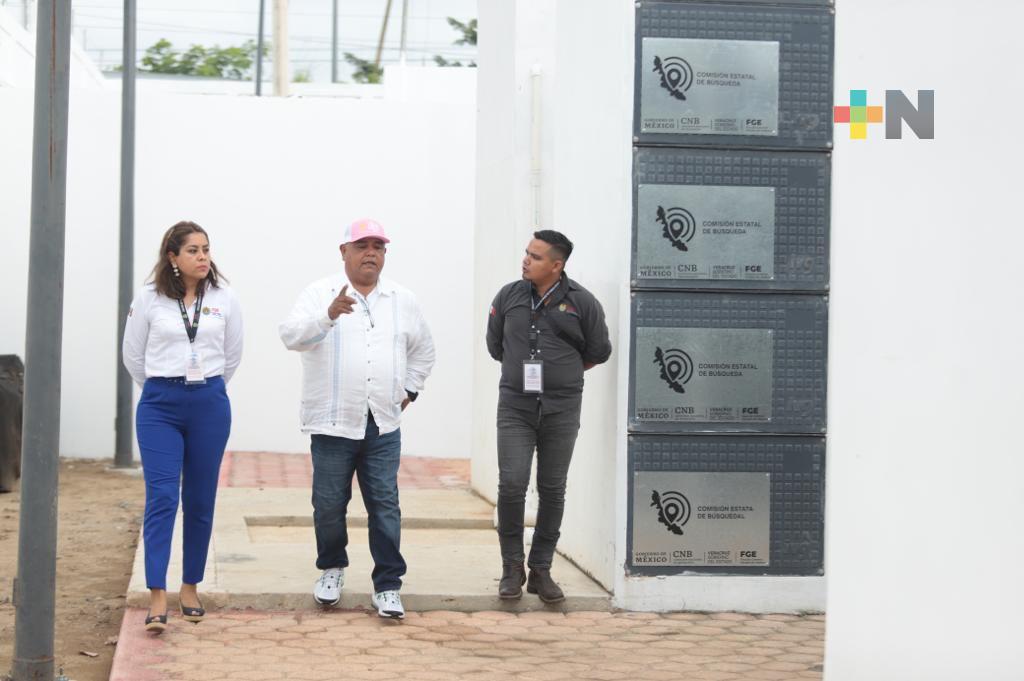 Supervisa secretario de Gobierno instalaciones del Panteón Forense de Coatzacoalcos