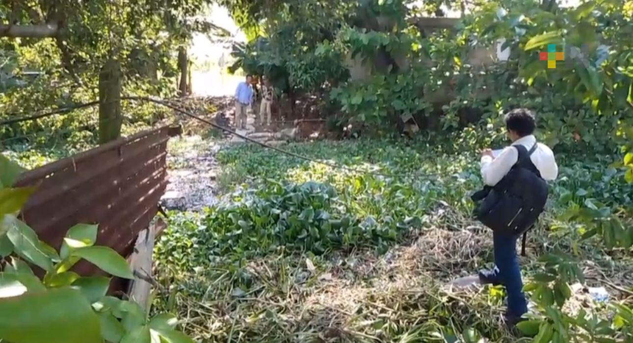 Localizan cuerpo de un hombre que murió al caer a un canal en Coatza