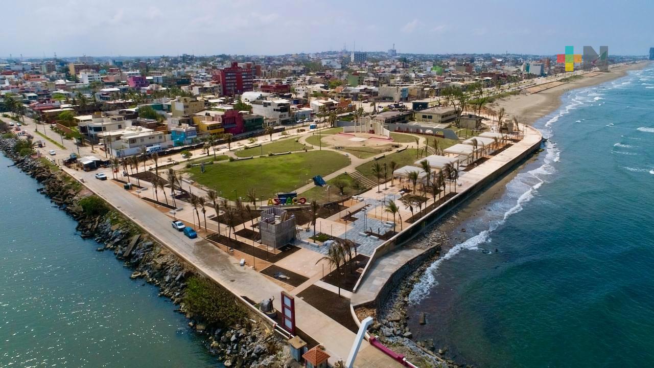 Abrirán carril de malecón de Coatzacoalcos para apoyar actividad comercial