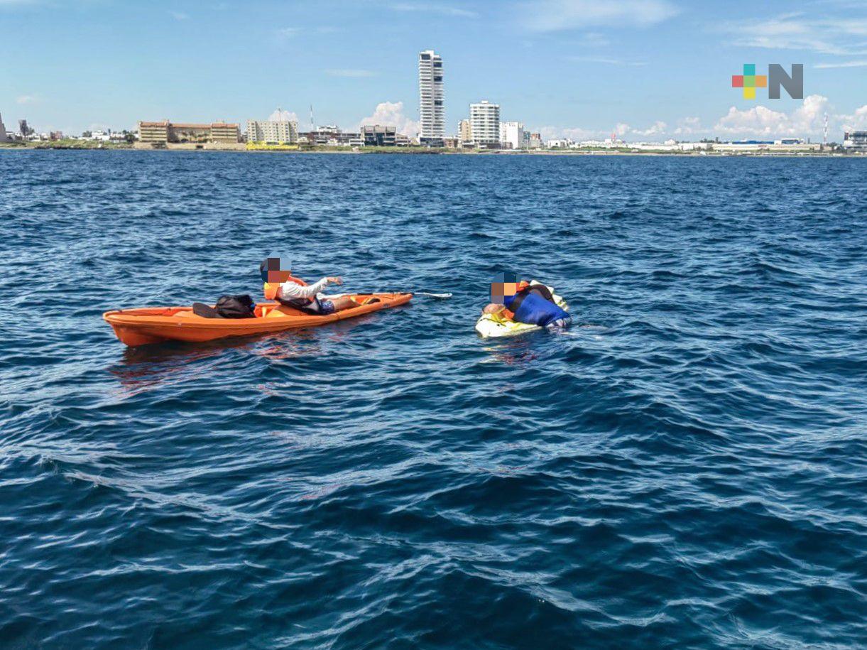 Personal naval rescata a personas de un kayak en inmediaciones de la isla de Sacrificios
