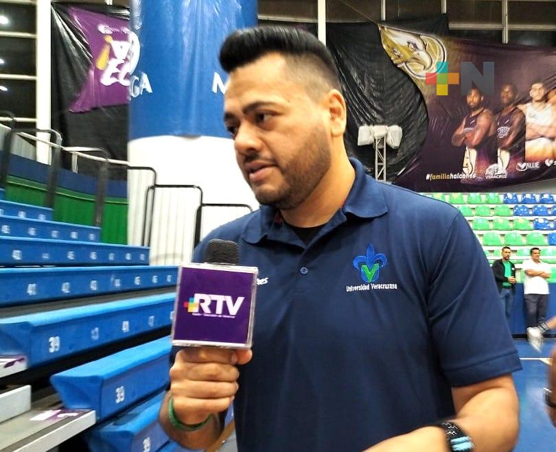 Halcones UV participa en Copa Interamericana de basquetbol