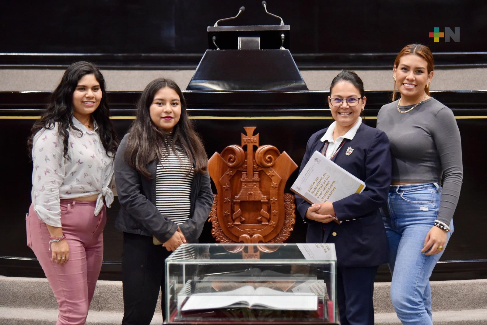 Propondrán estudiantes de UDAL y Euro monumento a los héroes de la salud