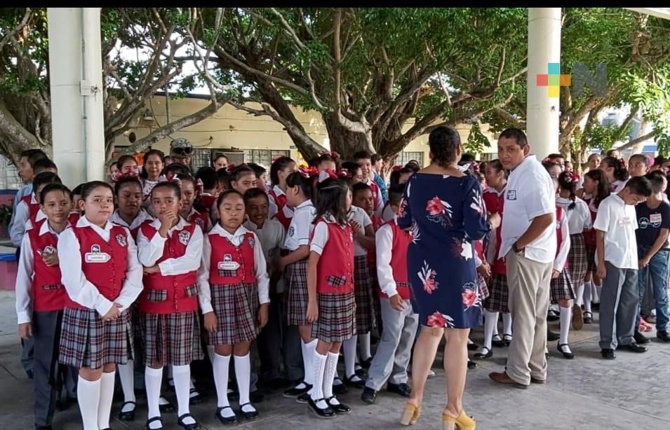 Municipio de Tuxpan inicia programa de cine infantil gratuito para escuelas primarias