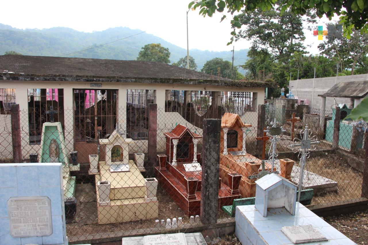 En proceso adquisición de predio para nuevo panteón municipal en Atoyac