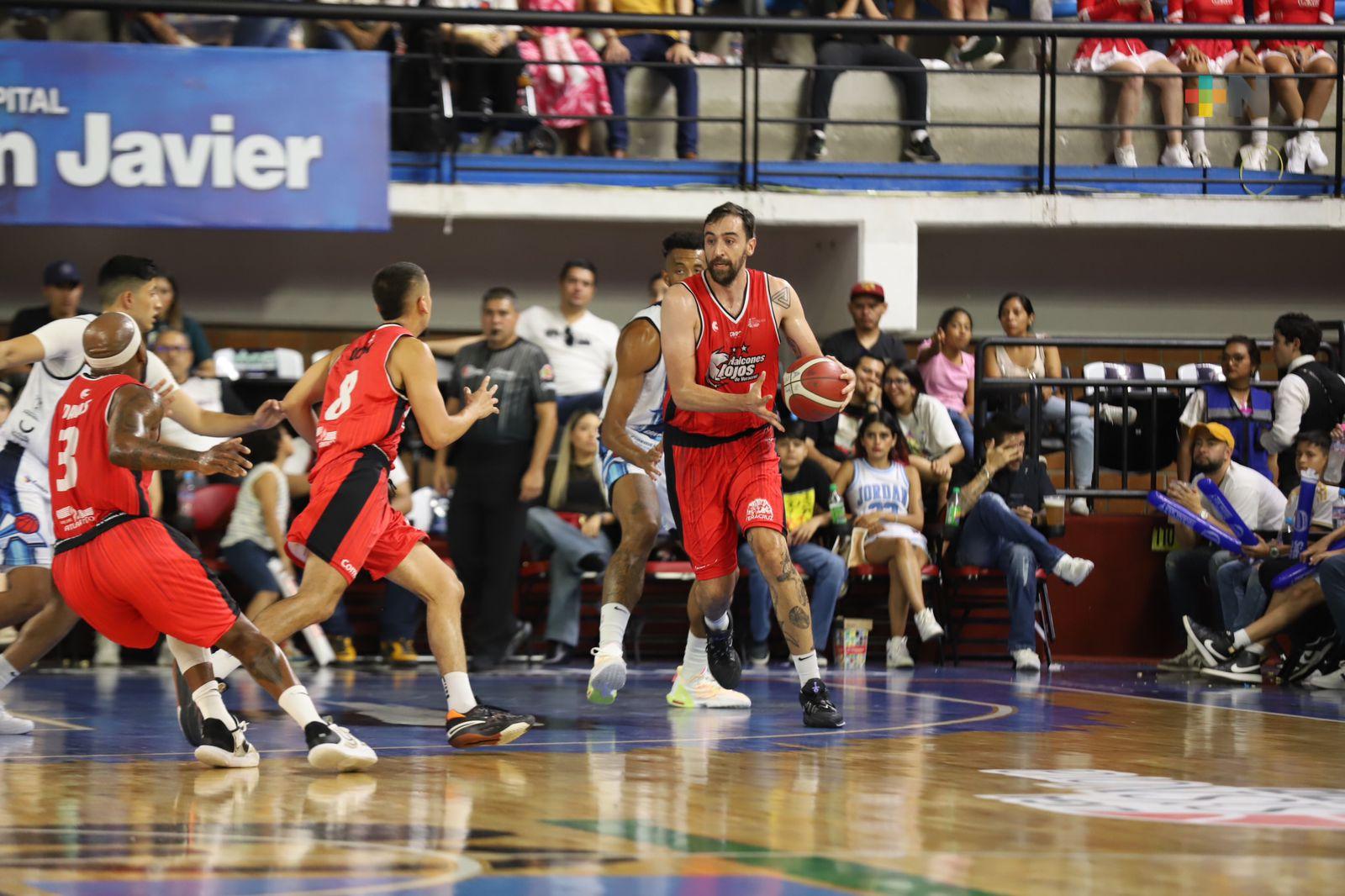Halcones Rojos caen ante Astros de Jalisco por 91-76