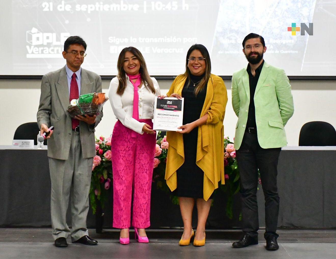 Instituto Electoral del Estado de Querétaro participa en “Futuro Electoral”, proyecto del OPLE Veracruz