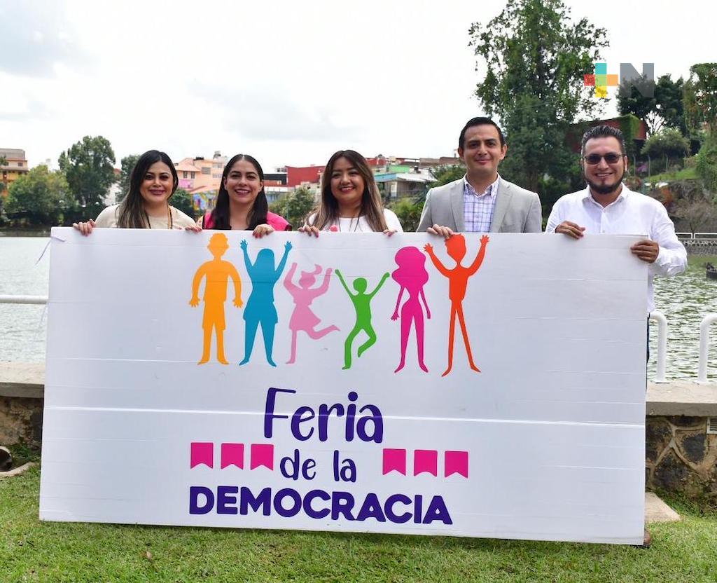Se posiciona OPLE Veracruz con el proyecto “Feria de la Democracia”