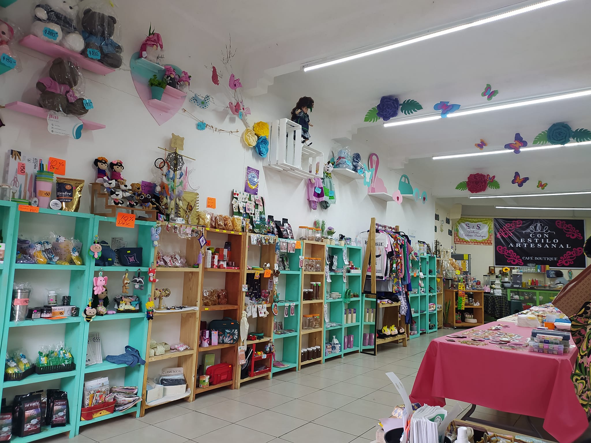 Con Estilo Artesanal ofrece talleres de manualidades