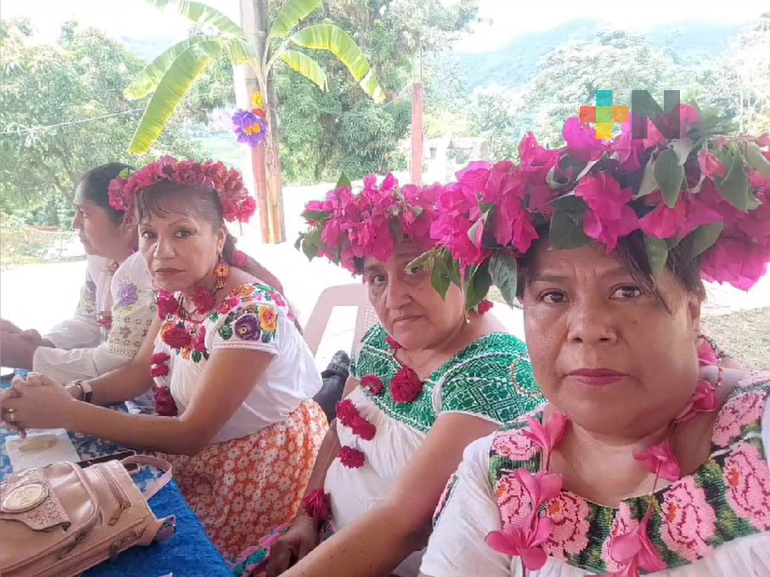 Conmemoran Día Internacional de la Mujer Indígena en Zonzonapa, comunidad de Huayacocotla