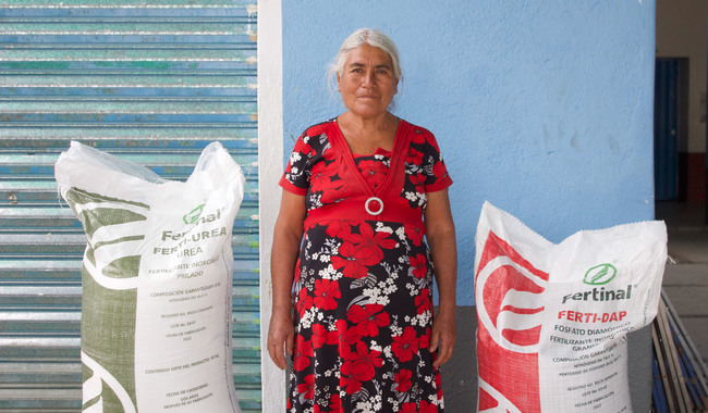 Alcanza 84 por ciento la cobertura de fertilizante gratuito a productores de 29 entidades